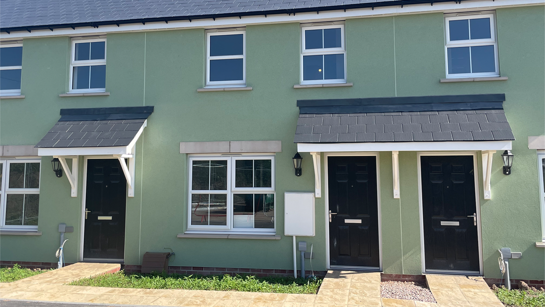 Plot 33